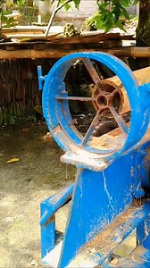 Modern bamboo splitting tool #bamboo #splitbamboo #tool #fyp #birdcage #craft | Bang Setiawan