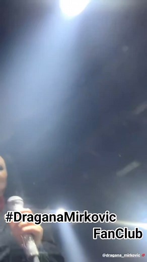 "NE VRACAM SE STARIM LJUBAVIMA" (UZIVO) - 22.6.2024 🎶🎤🔊💖 #nevracamsestarimljubavima #uzivo #live #uzivomuzika #vanityluxembourg #draganamirkovic #DraganaMirkovicFanClub | Dragana Mirkovic