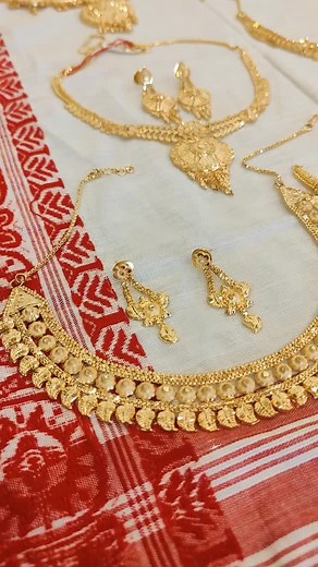 246 reactions · 29 shares | Premium quality 1Gram Gold forming polish jewellery set✨✨ 7002490025 Saazpaar collection by Priyanka near SBI Bank bamunimaidan Guwahati 21 #saazpaar #beautifuljewellery #followers #nonfollowersviewers #highlights2025followers | Saazpaar Collections by Priyanka | Facebook