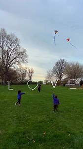 Couldn’t see me without you babe#Happy #90skid #coolparents #kites | Punky Bruster