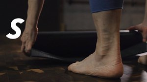 Det har forskats mycket på hälsoeffekterna av yoga, för både kropp och själ. Rapporterna visar på både ökad styrka och smidighet, ökad koncentration och förbättrad psykisk hälsa. Nyfiken på Yoga? In och läs mer om fördelarna: http://bit.ly/2ifKHTL | SATS Sverige