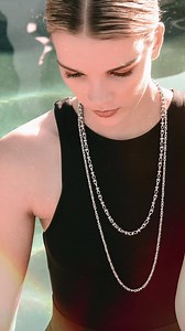 Ladies Seeking Adventure 💫 The Zim Chain Collection is a timeless companion, with delicate and poised designs for an everyday safari. The Mini Lantern Chain with its captivating triple knot and the Loop Chain with its graceful single link-pattern are a harmonious selection of chains from our handmade chain collection carefully chosen to accompany you on exciting realms. Each of these designs are created to tell a story and to put a skip in your step. #patrickmavros #chaincollection #zimchaincol