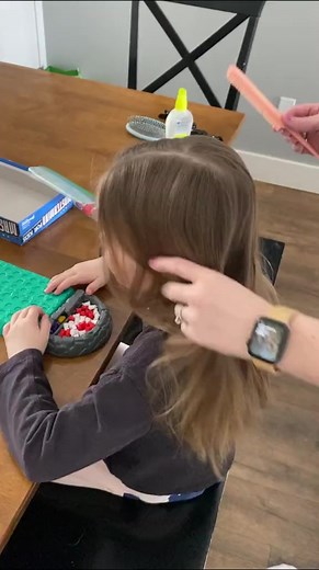 Another way to play up your pigtails, by adding a few fishtail or normal braids to them! Make a hole near the end of the braid to pull the pig tail through, then secure it by tightening the elastics under each pigtail.  -- - - - #kidshair #kidshairstyles #girlshairstyles #littlegirlhairstyles #littlegirlshairstyles #momlife #mommying #toddlerhairstyles #toddlerhairideas #girlhairstylesideas #girlhairideas #littlegirlhairideas #yegmom #yegmoms - | Masak Yuk | Facebook