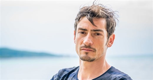 Claude (Koh Lanta, La Légende) : porno, pipi... 6 choses que vous ne saviez peut-être pas sur lui
