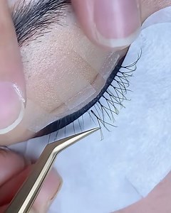 The most natural eyelash extensions! | PittBulls | Facebook