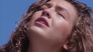 1M views · 8.2K reactions | Marimar no soporta el dolor de saber que Sergio no la ama y decide ponerle fin a su sufrimiento; el padre y Pulgoso se enteran de esto y corren a impedirlo. No te pierdas de #MaríaLaDelBarrio, solo #ConLasEstrellas o en #ViX: https://bit.ly/vixcanales | tlnovelas | Facebook