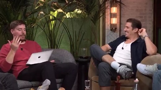 ⚡️REMEMBER: Always keep your private key hidden somewhere safe & secure 🔐 @MrBeast gives an example of what NOT to do 🔓 #Crypto #cryptocurrency #btc #bitcoin | Cryptos R Us