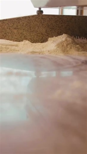 Ce pizza alegeți astăzi? Comandă acum: 🌐 www.delicio.ro ☎️ Brașov 0368.404.400 ☎️ Sibiu 0369.404.000 ☎️ Iași 0332.404.400 | Delicio