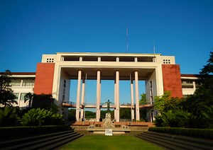 UP Oblation Run: Naked men to protest Marcos burial | Coconuts