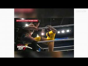 Women Wrestling - hard low blow