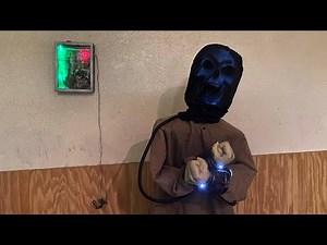 Spirit Halloween 2014 Tekky Toys Electrified Maniac with Out-breaker Box Life Size Animatronic Prop