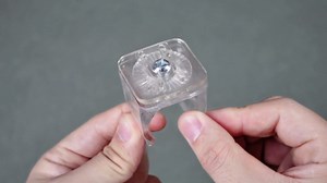 Novabright 4 Pack Large Balloon Arch Clips 1.85 Inch Heavy Duty Plastic Clear Clamps with Top Grooves for Tying Garland, Flowers, Balloons for Photography Studios Birthday Weddings Party Backdrop