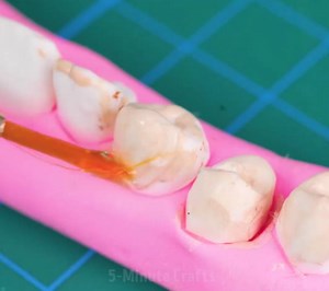 Urocze etui z gryzakiem dla bezpieczeństwa telefonu! | 5-minutowe Sztuczki