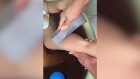 2/4pcs Super Soft Exfoliating Bath Sponge, 2025 New Exfoliating Sponges Super Soft Bath Sponge, Exfoliating Bath Sponge for Adults (Pink+Blue)