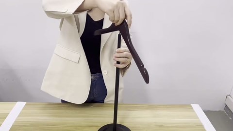 T-Shirt Display Stand
