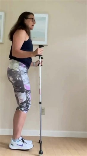 Loosen up and lengthen your hamstrings with a gentle stretch using Urban Poling Poles! This move improves flexibility, eases tension, and gets your legs ready for every step. #UrbanPoling #HamstringStretch #Flexibility #FullBodyWorkout #ActiveLifestyle #PoleFitness #WalkStrong | Urban Poling / Nordic Walking Community