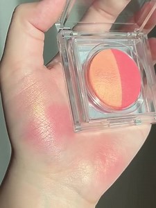 IN2IT Duo Sheer Shimmer Blush บลัชออนที่ปัดแล้วผิวฉ่ำโกลว์จึ้งไม่ไหว💫เล่นแสงวิ้ง ๆ เนื้อบลัชเนียนนุ่ม ไม่จับเป็นก้อน ปัดแล้วเนียนกลืนไปกับผิว แลดูสุขภาพดี💗💗 🎉พิเศษโปรโมชั่นซื้อ 1 ได้ ถึง 2 ในราคาเพียง 179 บาท🎊 📅 ตั้งแต่วันที่ 1 กันยายน 2566 - 30 กันยายน 2566 📍 พิกัดเฉพาะช่องทาง Inbox เท่านั้น 📲 อัพเดทไอเท็มใหม่และข่าวสารก่อนใครที่ website : http://bit.ly/in2itwebsite Instagram : http://bit.ly/in2itig Twitter : http://bit.ly/in2ittwitter #IN2IT #IN2ITThailand #IN2ITCosmetics | IN2IT (Thai