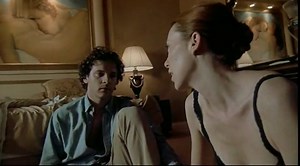 Alisha Klass,Molly Parker in The Center Of The World (2001)