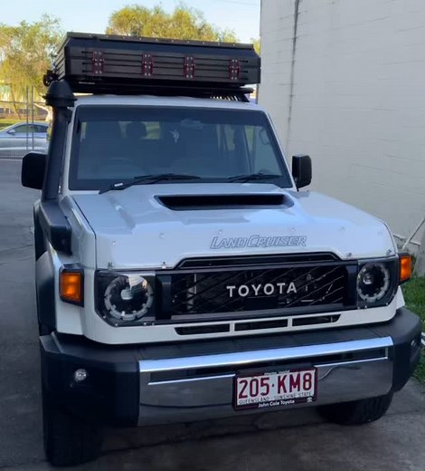 #4x4 #landcruiser #hardcore4x4 #superiorengineering #jamax #fourwheeldrive | Gavin McGahan