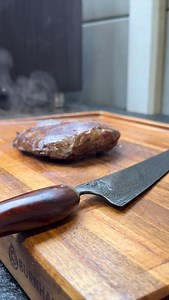 Flank Snack 🥩 Eat or Pass?! BBQlicate 🍴 Rezepte 📷 Inspiration 💯 BBQ . . #homemade #steak #outdoor #beef bbq foodgasm steak juicyaf bestseller meatlover | BBQlicate