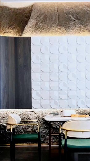 9.5K views · 32 reactions | Girls can also easily install a PU background wall. #roca #pumaterial #poliuretano #wallpanel #buildingmaterials #harmercoverings #harmercoveringsquality #harmercoveringshighquality #highquality #residentialspaces #commercialspaces #outdoorspaces | Harmercoverings | Facebook