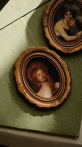 132K views · 29K reactions | Create your own miniature art gallery ️ with our Large Frame Stamp, beautifully paired with GLAX Crystal-clear hot glue for the “glass” and Antique Gold Wax for the frame. The possibilities are truly endless. 3D Frame Wax Stamp: 35x40mm, now available in the shop. #waxseals #waxstamp #miniature #weddingstationery #pelargondesign | Pelargon Design | Facebook