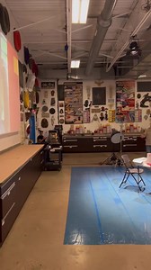 Happening now! Master of hyperrealistic sculpture Tom Kuebler - Sculptor of the Bizarre walks Masterclass attendees through his process in creating his amazing giant sculpture Goliath Greeley! #smoothon #smoothonproducts #smoothonmasterclass #smoothonseminars #sculptorofthebizarre #tomkuebler #hyperrealism | Smooth-On