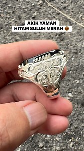 73K views · 1.1K reactions | AKIK YAMAN HITAM SULUH MERAH . Est 30 ct Silver 980 Handmade solid pahat bunga Minat roger2 guys  | Permata Lima Bintang Harga Kaki Lima | Facebook
