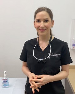 Dermatology Consultants’ Emily de Golian, MD goes over proper hand sanitizing! #dermatologyconsultants #centerofexcellence #boardcertifieddermatologist #buckhead #covington #marietta #handsanitizing | Dermatology Consultants