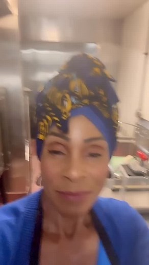 Raw Vegan Coconut Yam Bundt Cake! @stuffieat_inglewood #chefbabettedavis | Babette Davis