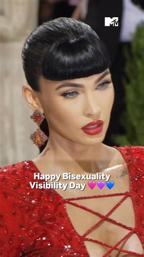 Happy Bisexuality Visibility Day everybody 🩷💜💙 This day is for you to feel celebrated and know that you are loved and seen 🫶 #Bisexual #BiVisibilityDay #BisexualVisibilityDay #LGBTQ #MTVCeleb | MTV UK