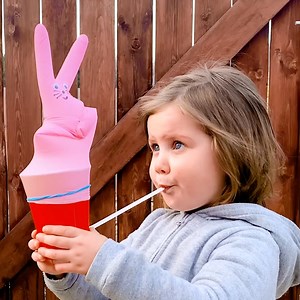 358K views · 2.7K reactions | IMPRESSIONE SEUS FILHOS COM ESTES BRINQUEDOS FÁCEIS DE FAZER EM CASA: | Ideias Incríveis | Facebook