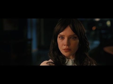 Acompanhante Perfeita | Trailer Oficial Dublado