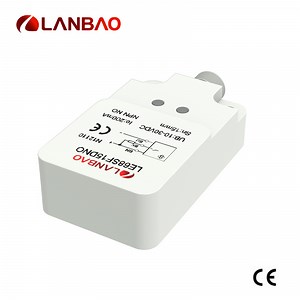 [Hot Item] Lanbao Square Plastic Flush 15mm NPN 3 Wires Inductive Proximity Sensor M12 Connector