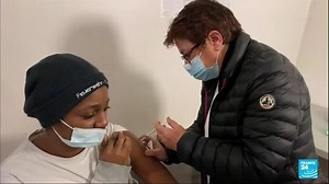 Covid-19 : à Marseille, les primo-vaccinés affluent
