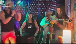 Shayne Mac Daddy I will Jam out with you Anytime 💙 | Aaron Kelly