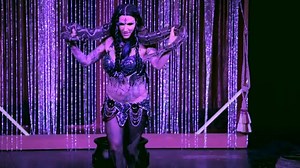 Snake charmer.......#boababtheatre #serpentinesorceress #witchywoman #bellydancer #goddessdance xxooo | Jenevieve Zaya