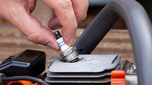 A Household Staple Will Make Removing Spark Plugs A Breeze - House Digest