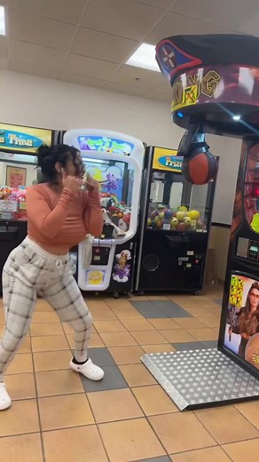 Mama vs the Punch Machine: Hilarious Boxing Showdown