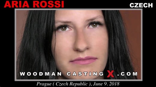 Woodman Casting - Sexy Aria Rossi Striptease - Long Hair, Beautiful Ass & Cumshot | Vidéos Porno Gratuites