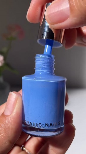 Swatching: Cabana Boy, @staticnailsofficial *pr/gifted #staticnailscabanaboy #staticnails #ionlywearstatic #bluenails #staticnailsmadhappy #nails #manicure #cutenails #uñas #uñaslindas #nailsofig #nailblog #nailpolish #onmynails #nailblogger #naillove #diynails | naailedit_