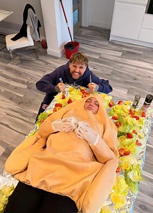 658K views · 9.1K reactions | The human Christmas dinner 藍 | Kristen Hanby | Facebook