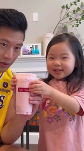 18 reactions | Boba tea 溜 or mystery box surprise 朗 #hungryfam #bobatea #mysterybox #food #yummy #delicious #foodie #breakfast #lunch #dinner #homemade #dailyfoodfeed #nomnom #goodeats #foodieadventures #lovefood #feedyoursoul #feedfeed | Hungry FAM | Facebook