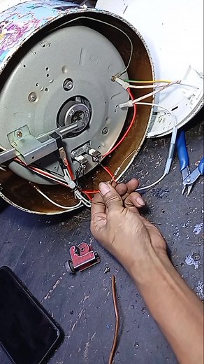 Cable clamps use capillary tubes #amazing #trick #repair #termofuse #reels #fyp #pengikut | Sugih Arto