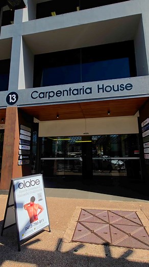 Tight Muscle? Chronic Pain? You don't have to live with it. At Olabe Sports Massage & Remedial Bodyworks, We specialize in targeted Remedial Therapy to relieve pain, restore movement and boost recovery. Whether you're an athlete or dealing with everyday tension, let us help your body heal and perforn at its best. Book your session today - your body will thank you! RemedialMassage clientportal.zandalhealth.com/clientportal/yix97 Mobile: 0413780811 #OlabeBodyworks #SportMassage #PainRelief #Muscle