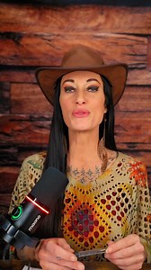 🙄 Putting scotch tape on your butthole?😬👀 Believe it or not, this is a very effective form of diagnosing pimworm infections, especially in children. 🪱 Pinworms (Enterobius vermicularis) are small, white parasitic worms that live in the human large intestine, specifically the colon and rectum. At night, adult females travel to the anal area and lay eggs on the surrounding skin of the anus. When scotch tape is applied to the area then removed, you can see these tiny white eggs with the naked e