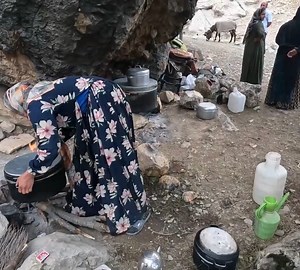 having friends over in nomadic camp.. | Outdoor Cooking