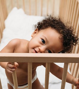 When To Transition To A Toddler Bed: 8 Essential Signs