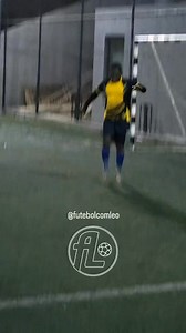 O melhor futebol de Angola #futebol #viralreels #jogador #jogos #angola #equipe | O Futebol com Leo