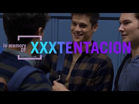 XXXTENTACION - TAKE A STEP BACK (Lyrics Visualiser)